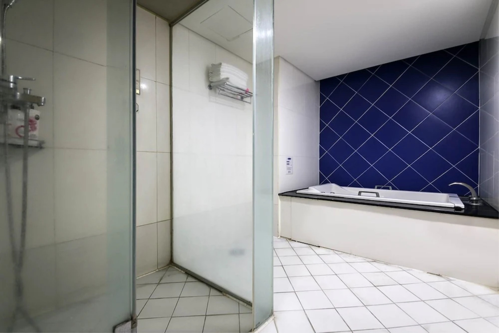 Ring Hotels In Nivelungen