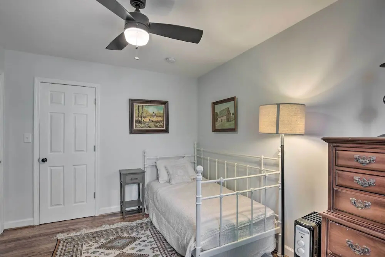 Pet-friendly Greenville Dwelling ~ 2 Mi From Dtwn!