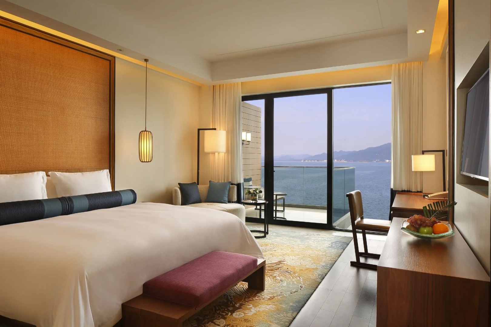 Crowne Plaza Huangshan Taiping Lake