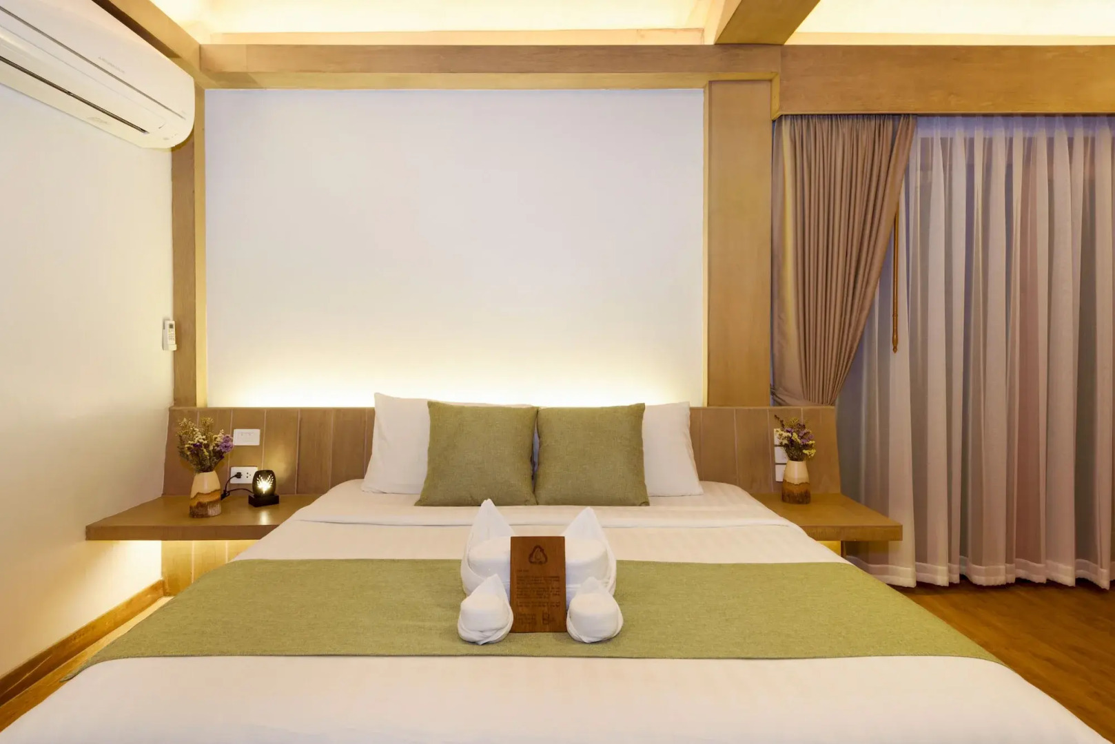 The Beach Natural Resort - Koh Kood