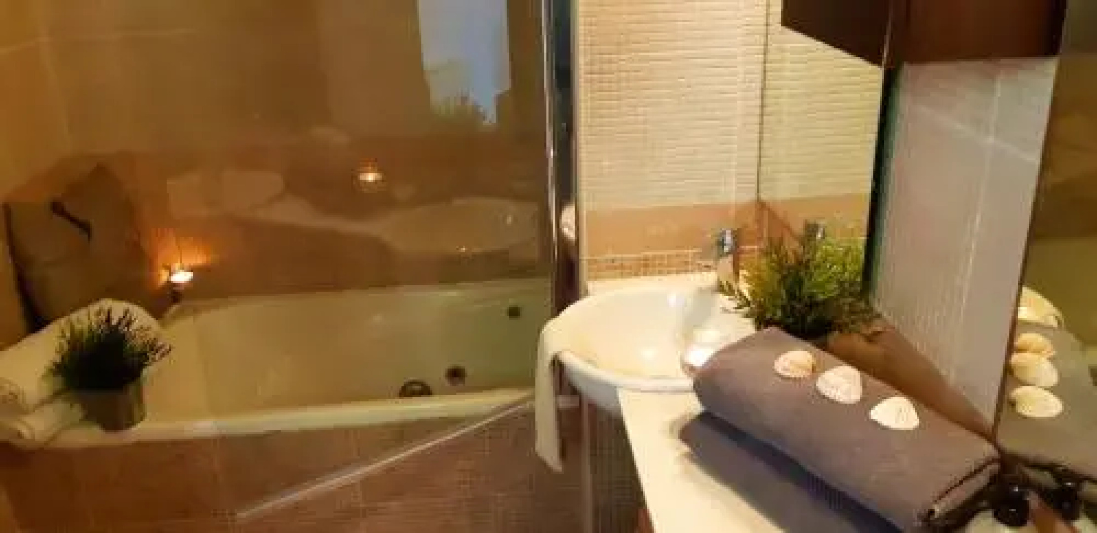 Ashram Villa Sunshine