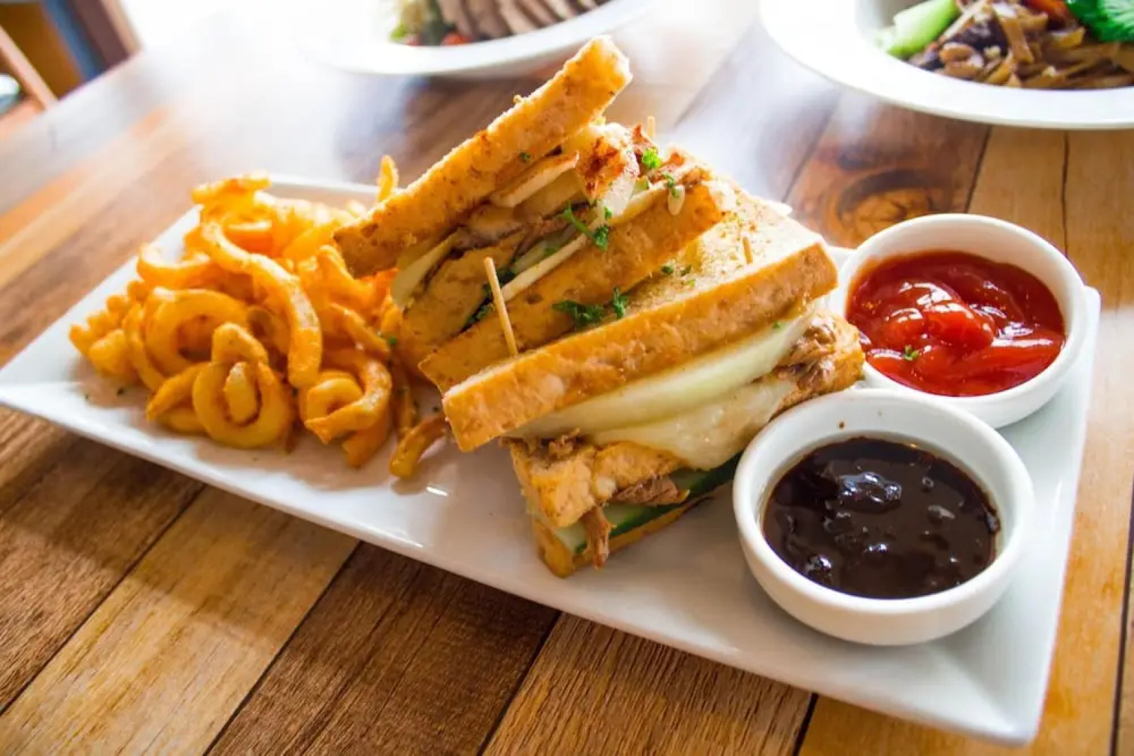 The Farmhouse by EDL