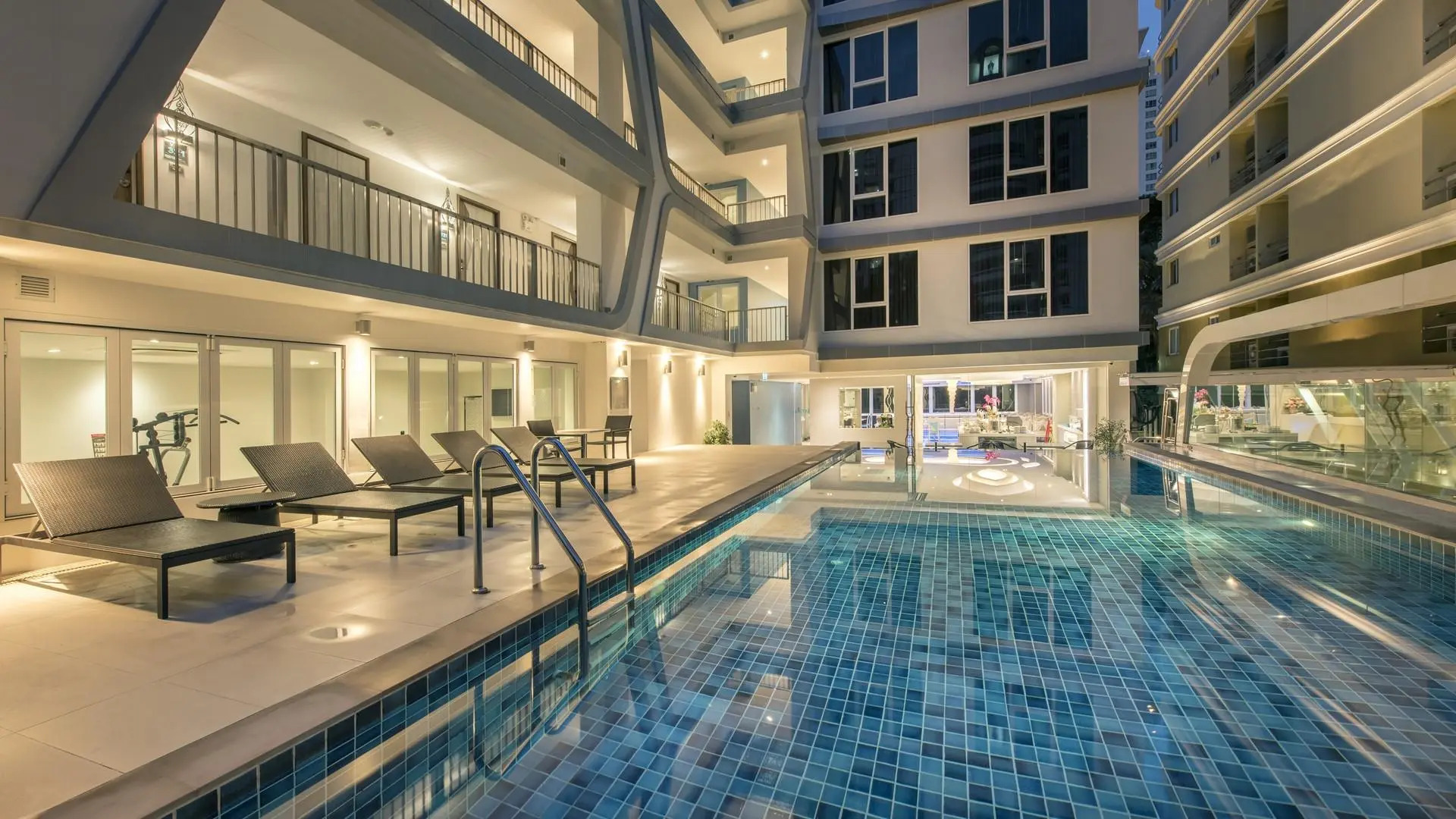 Le Tada Parkview Hotel