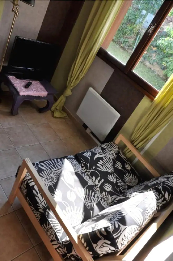 La Maison Blanche Des Acacias