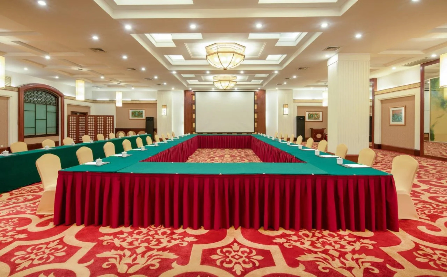 Holiday Inn Zhengzhou by IHG