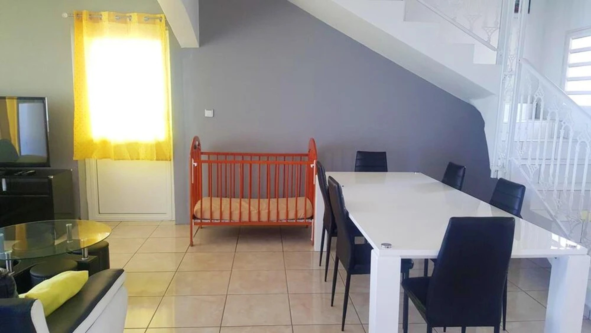 House With 3 Bedrooms in Sainte Anne, With Wonderful Mountain View and Furnished Terrace Near the Beach