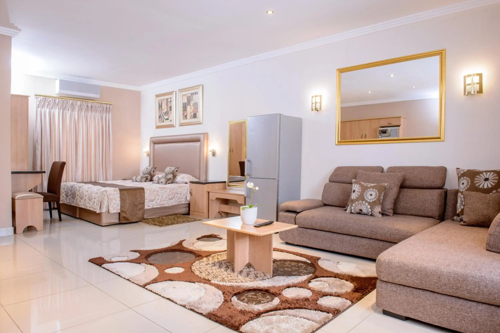 The Cycad Lodge & Chalets
