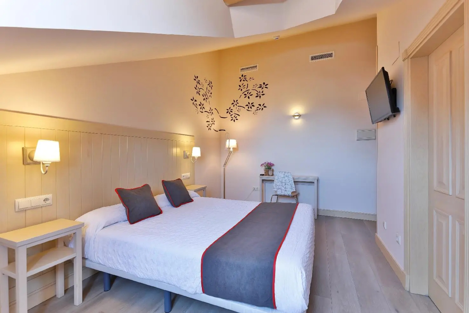 Hostal La Chata By Oyo Rooms