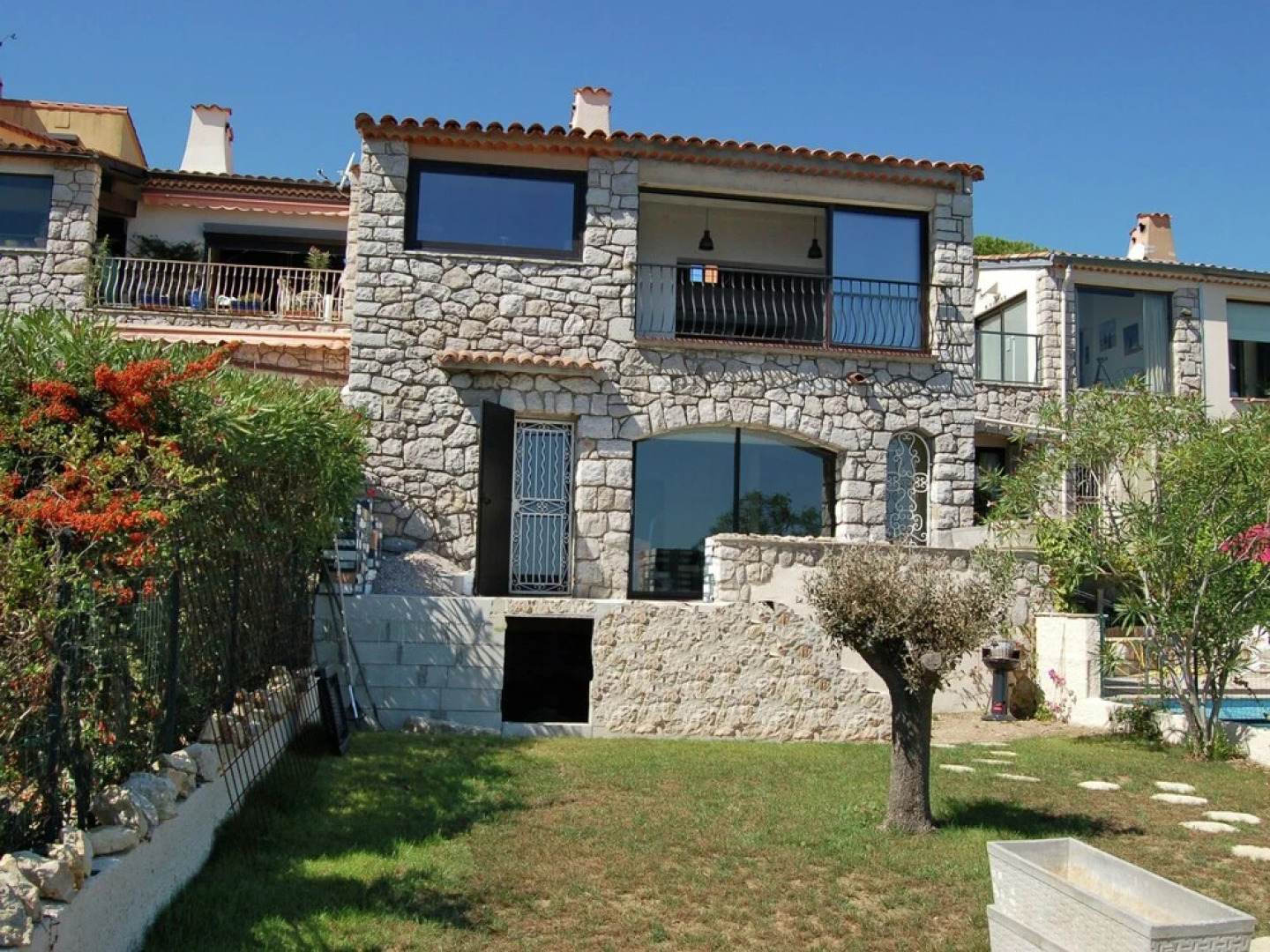 Luxury Apartment near Sea in La Turbie