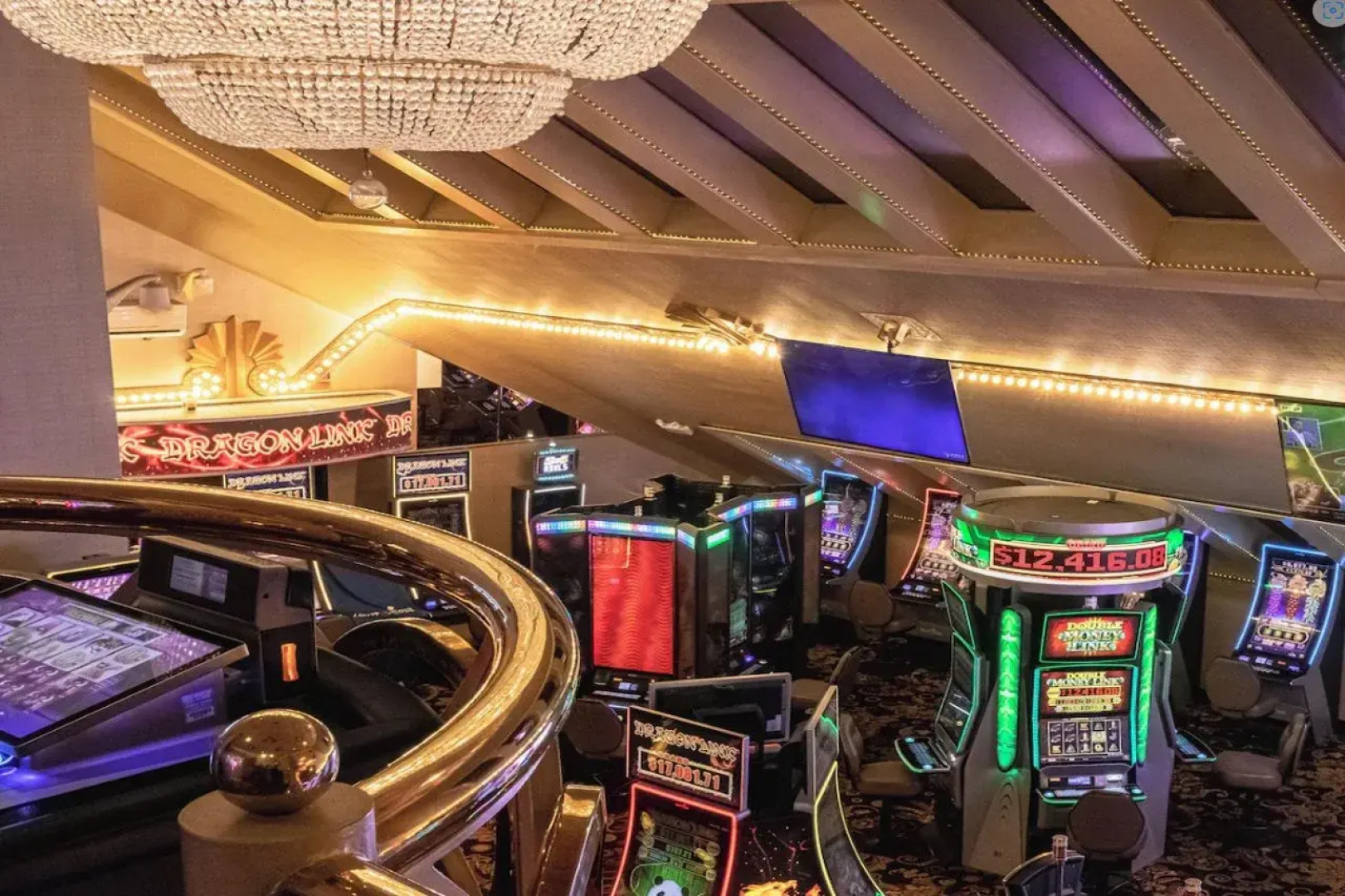 Par-A-Dice Hotel and Casino