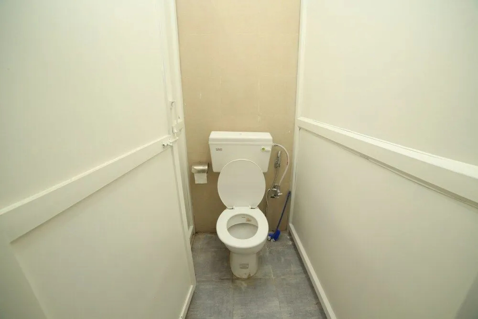 Roadhouse Hostel Varanasi