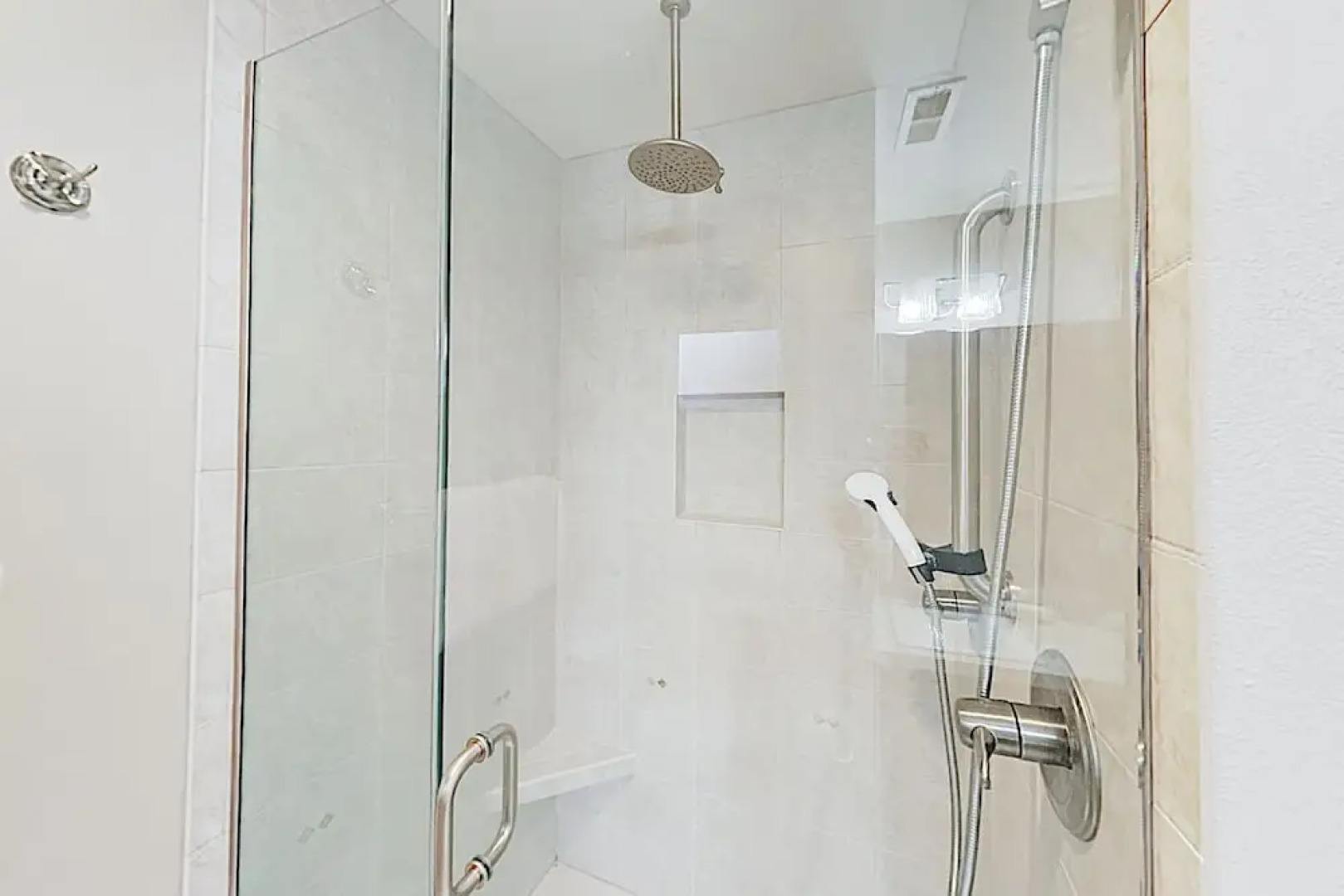 New Listing! The Martins Seaside Beach House 3 Bedroom Home