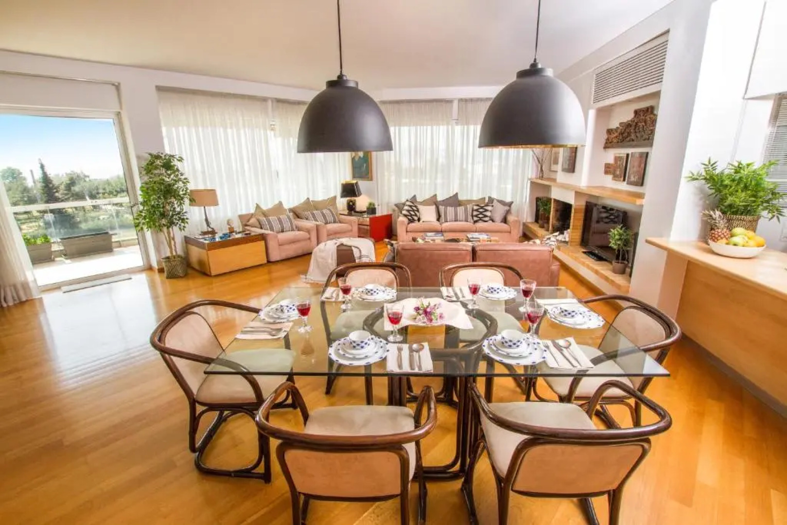 Athens luxurious apartment - sea view!