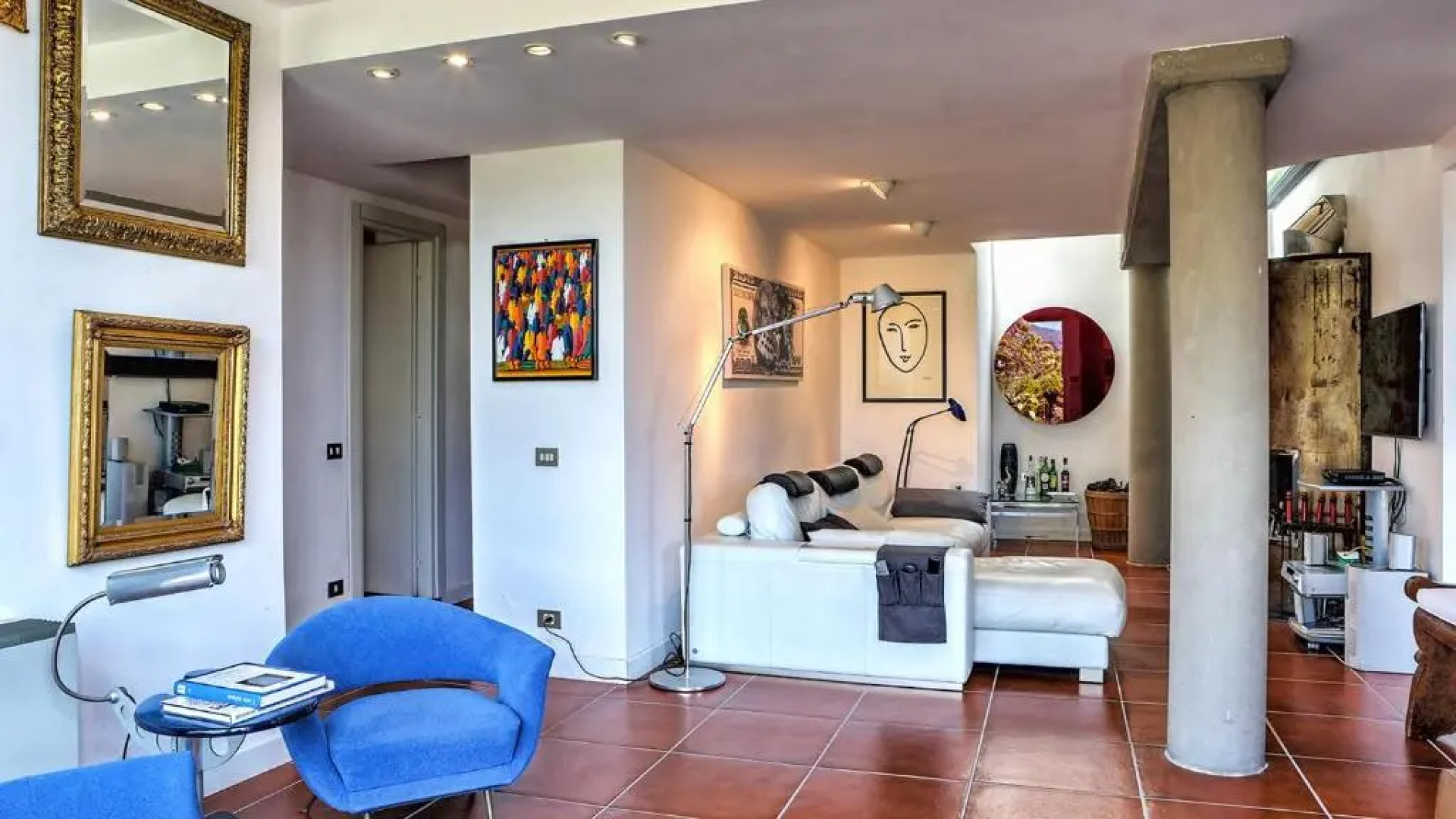 LANUVIUM 10, Emma Villas