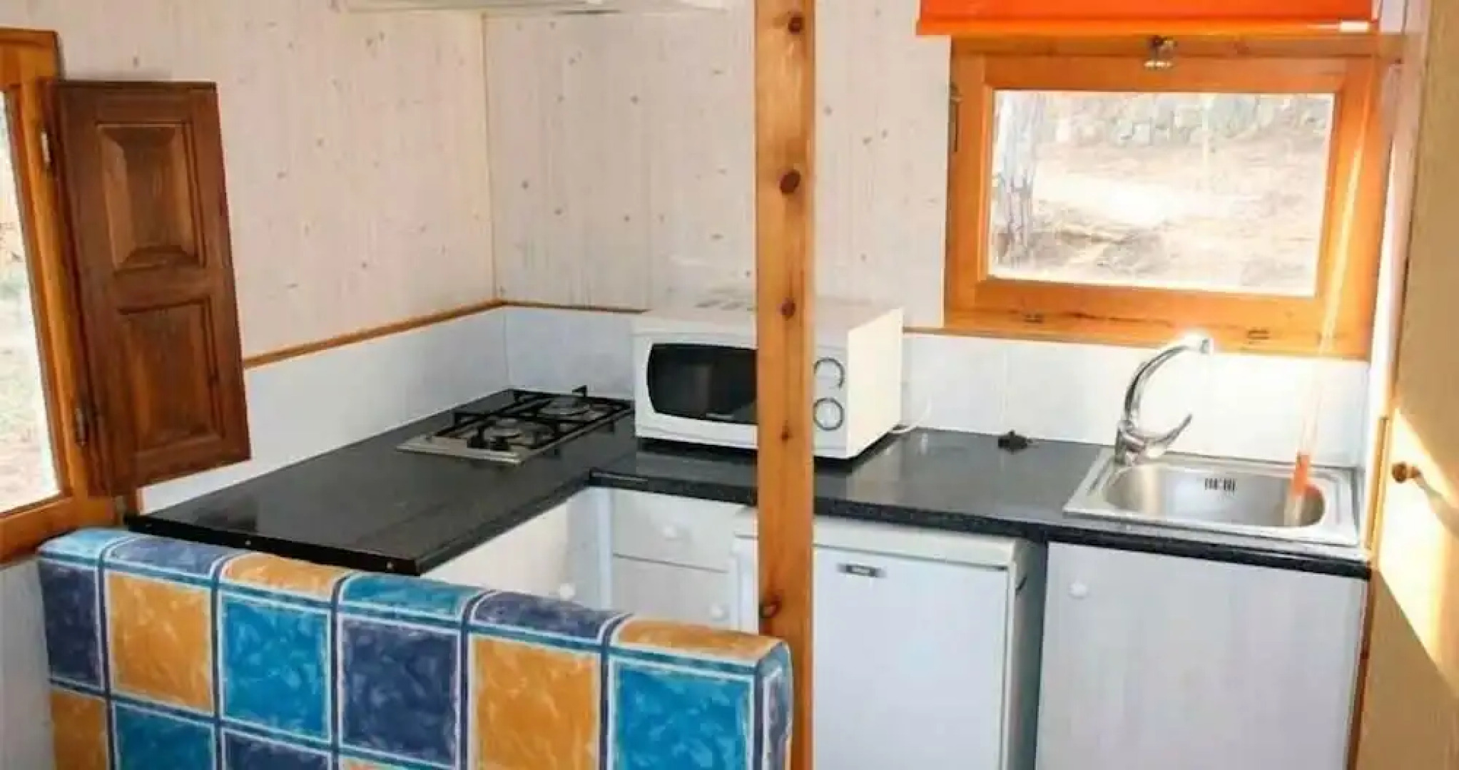 Camping Cala Montgó