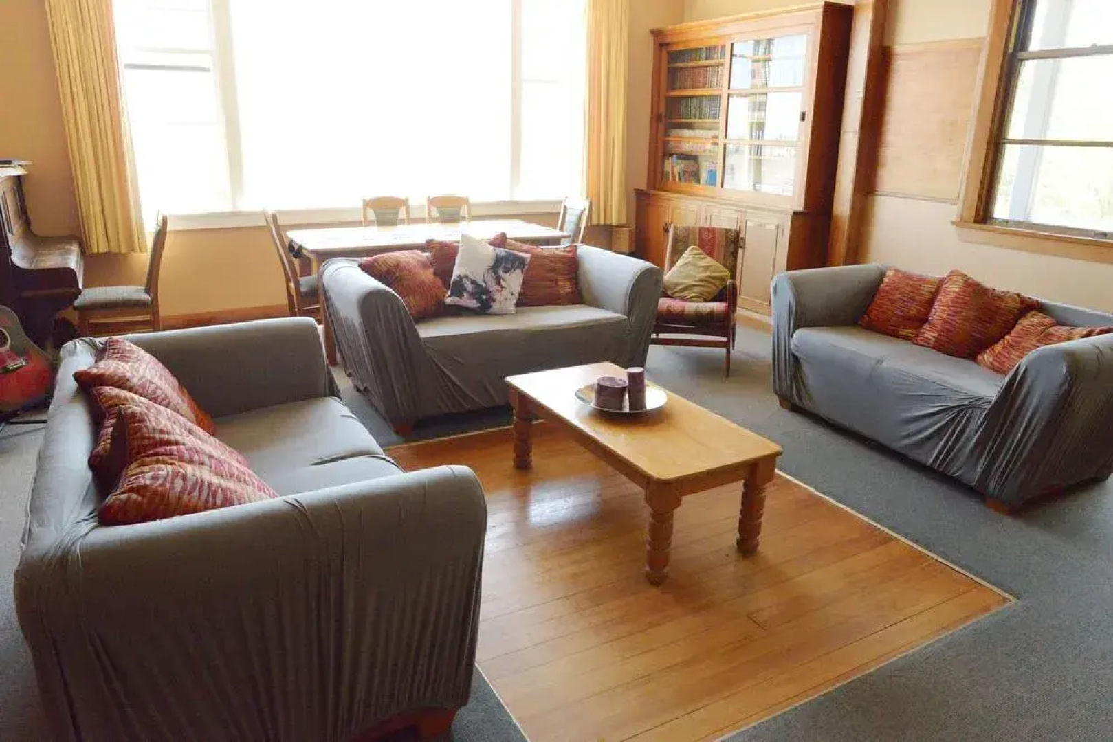 South Of The Barber Hostel