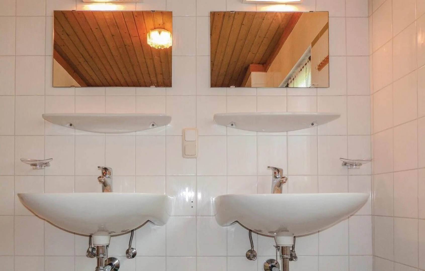 Stunning Home in Hüttschlag With 4 Bedrooms, Sauna and Wifi