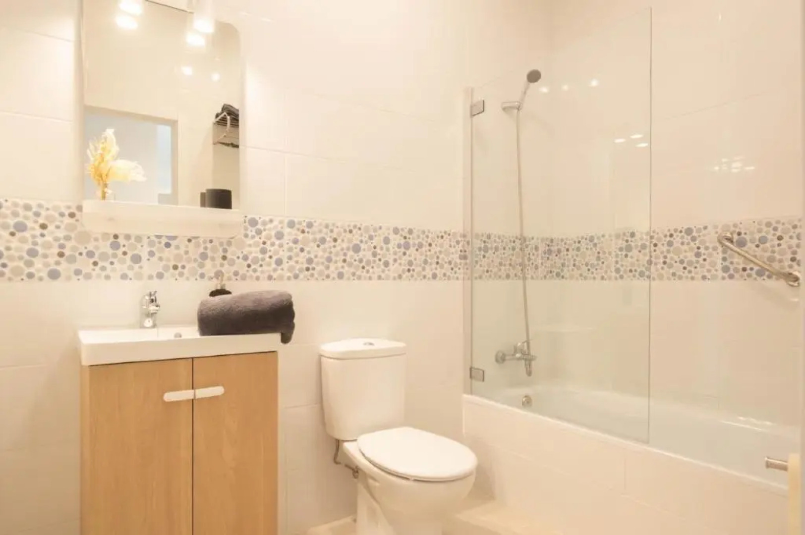 La Plaza-Colón, 1 habitación.