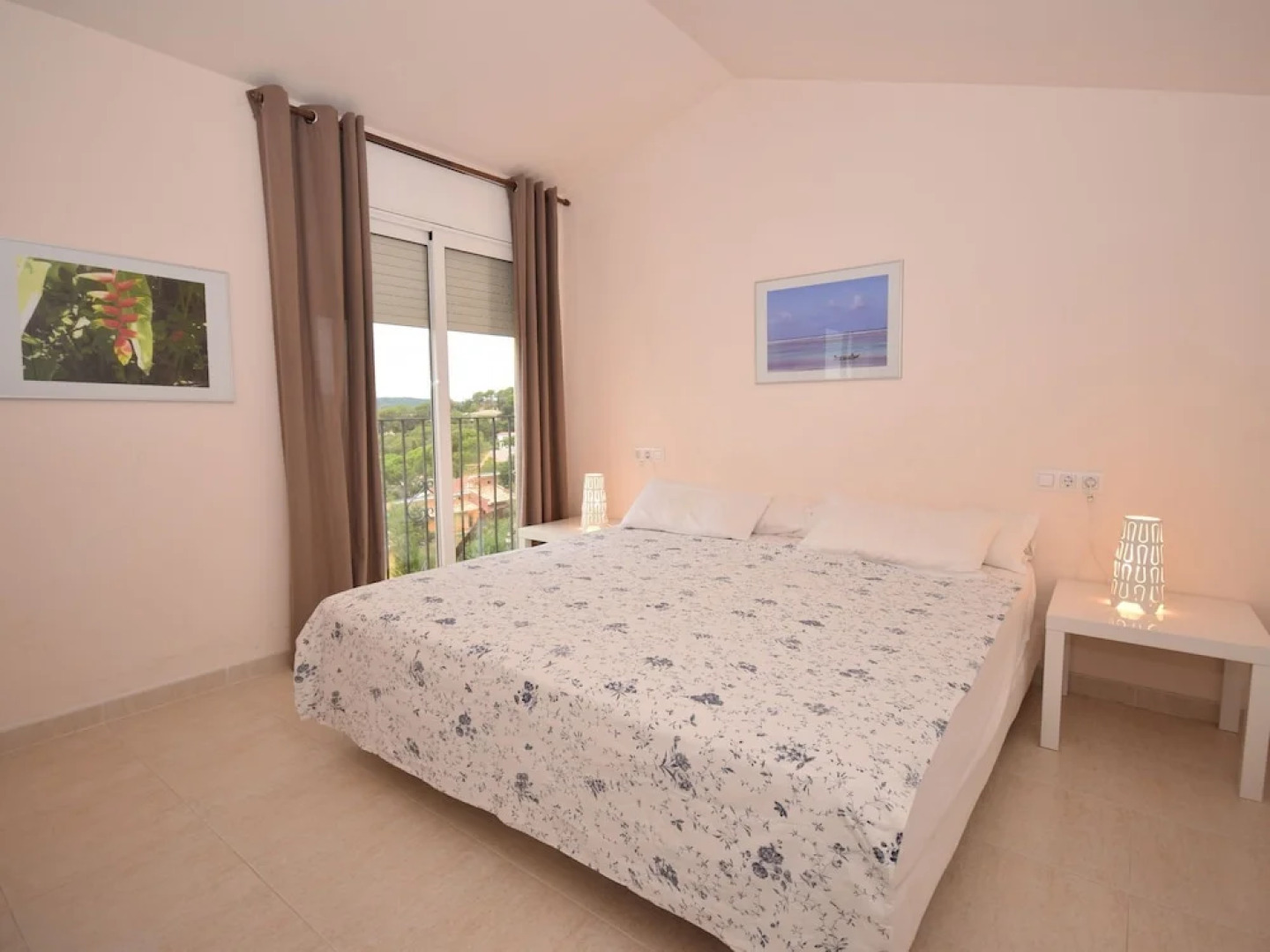 Splendid Villa in Santa Cristina d'Aro with Swimming Pool