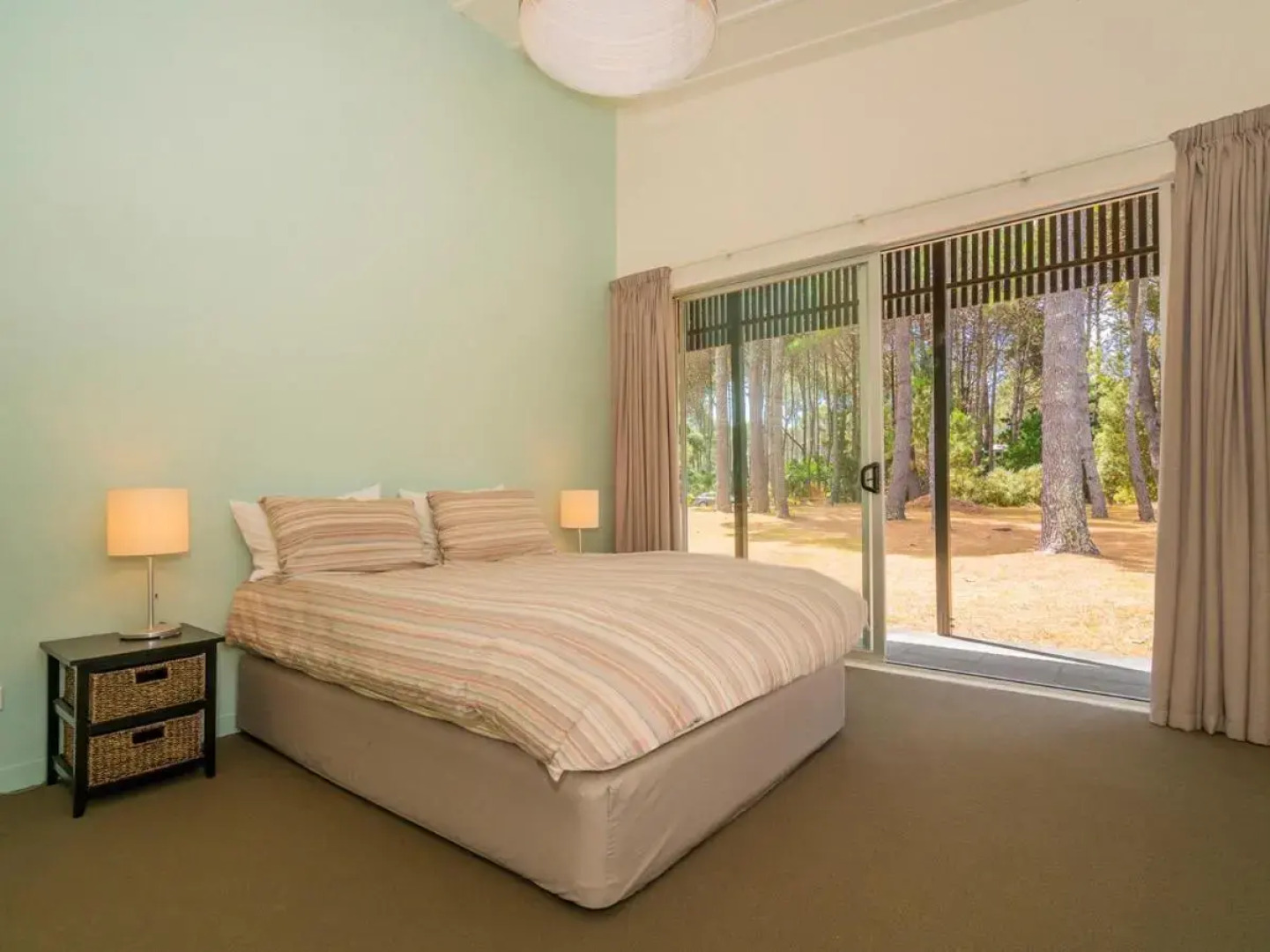 The Golden Hideaway - Matarangi Holiday Home