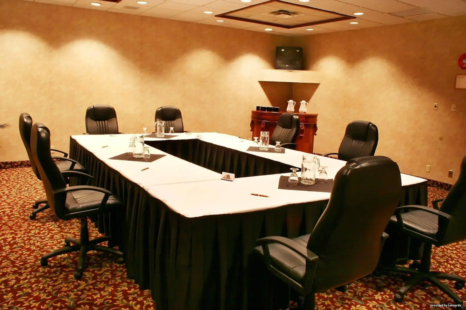 Best Western Plus Cambridge Hotel