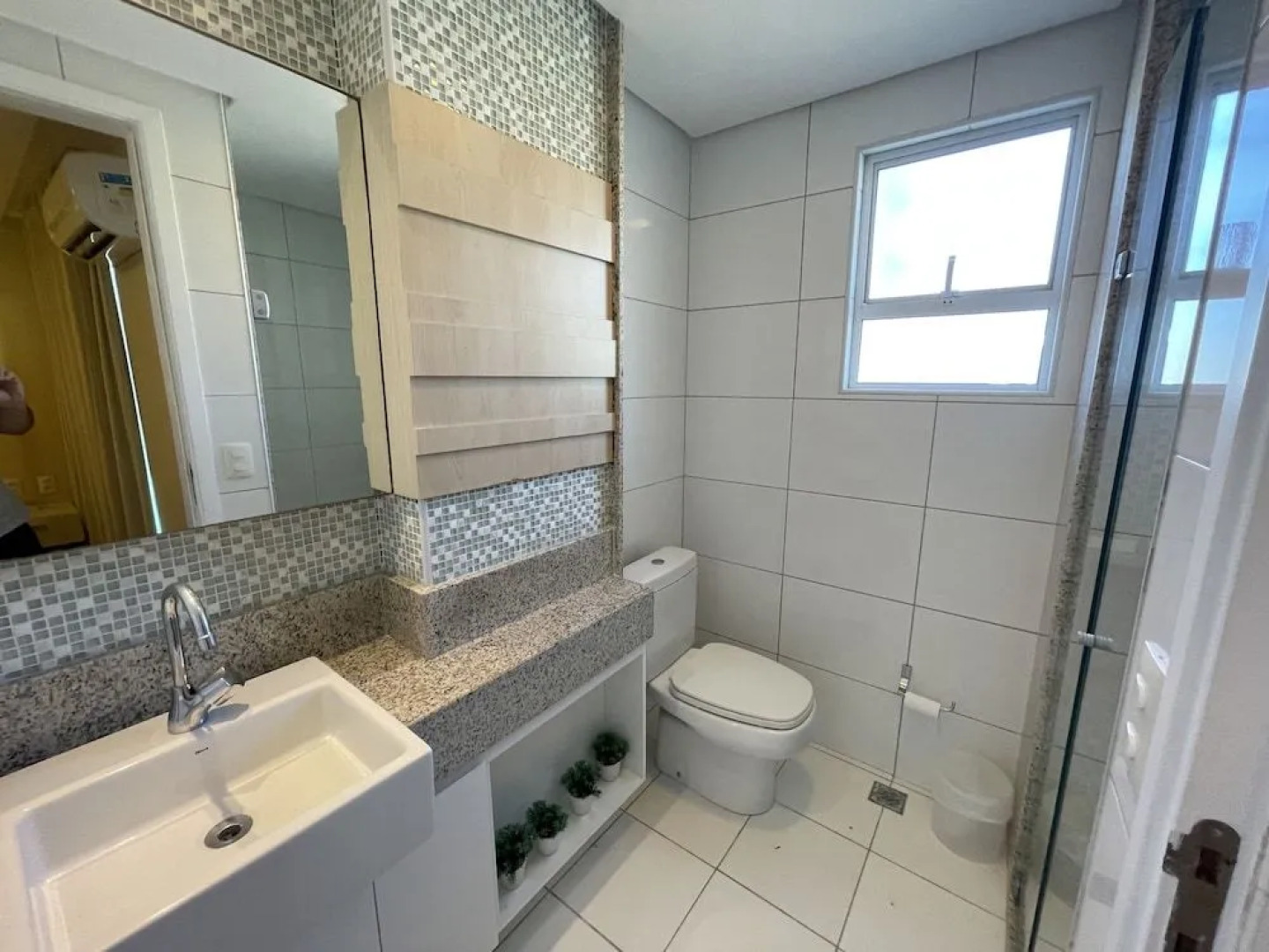 Riviera Beach Place Golf Residence