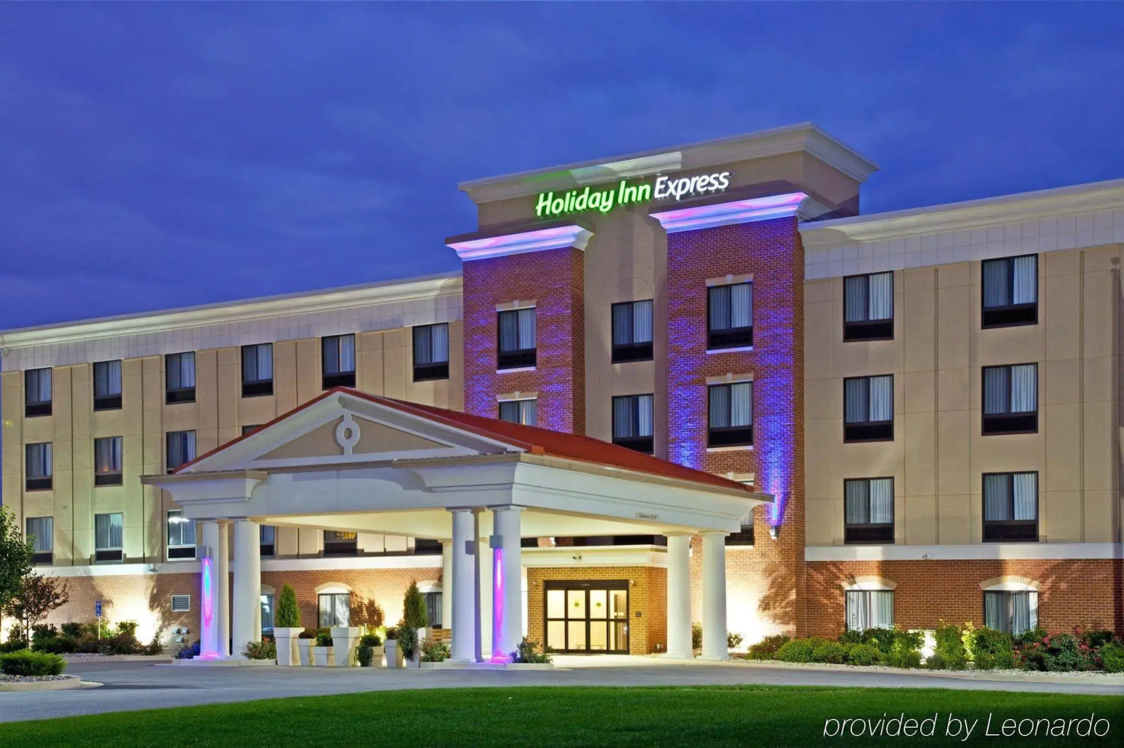 Holiday Inn Express Indianapolis - Southeast by IHG