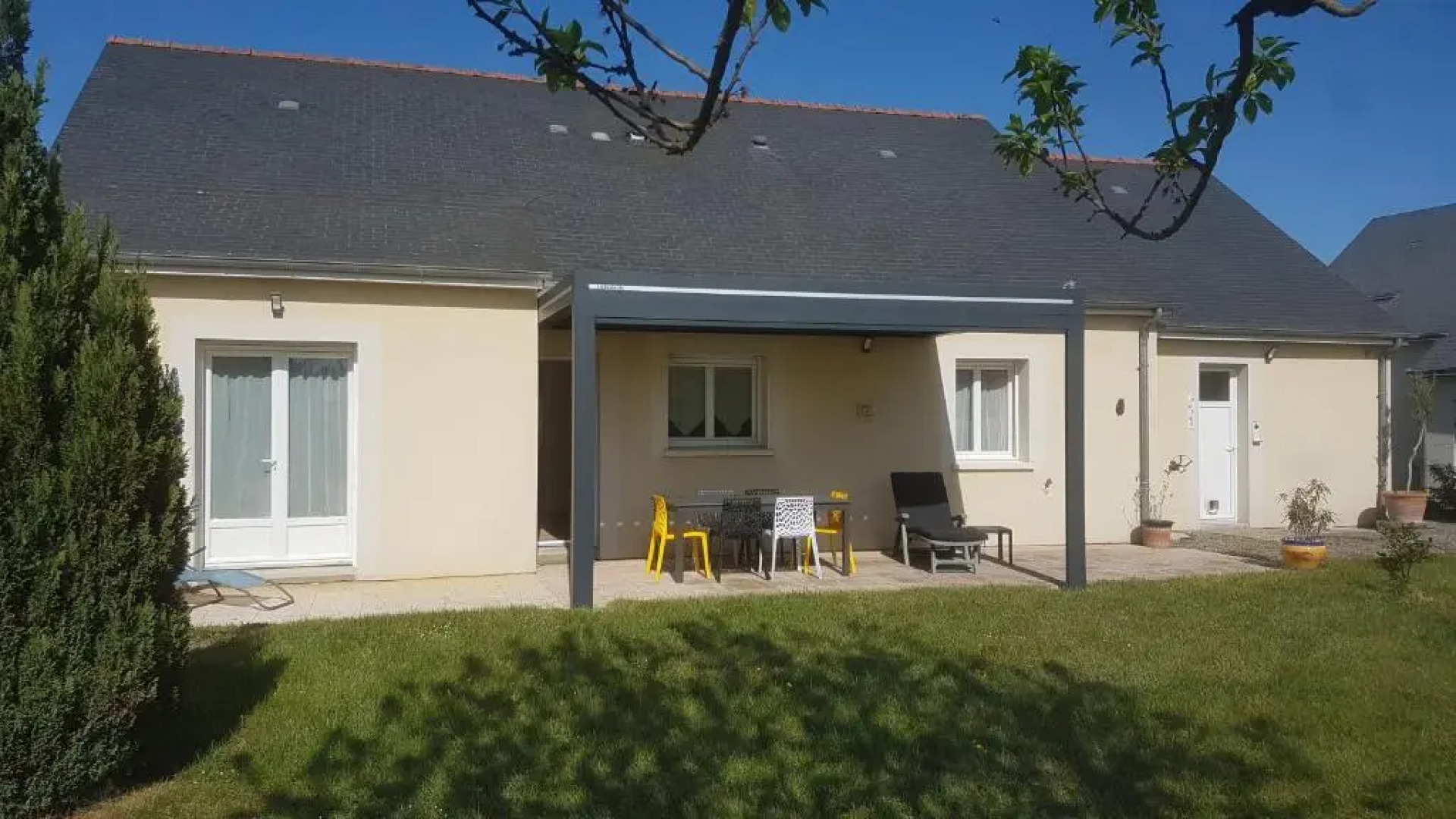 Chambre Privee Des 2 Clochers (Adults Only)