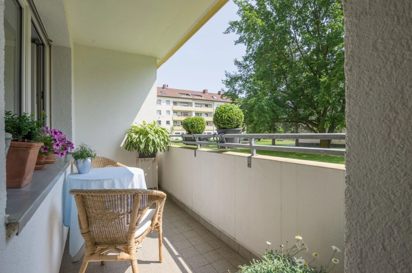 Private Apartment Moulineauxplatz