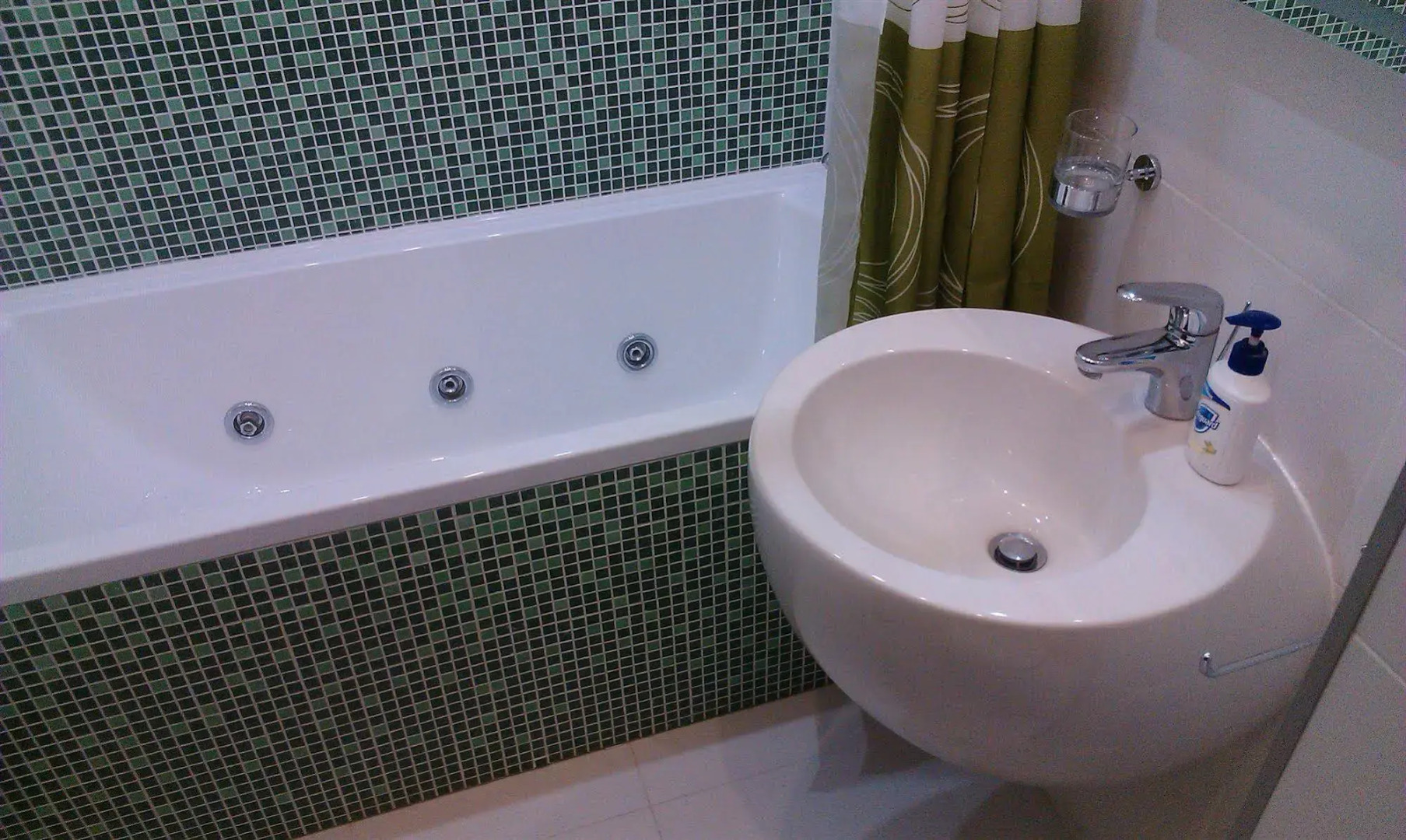 Апартаменты UKR Apartments