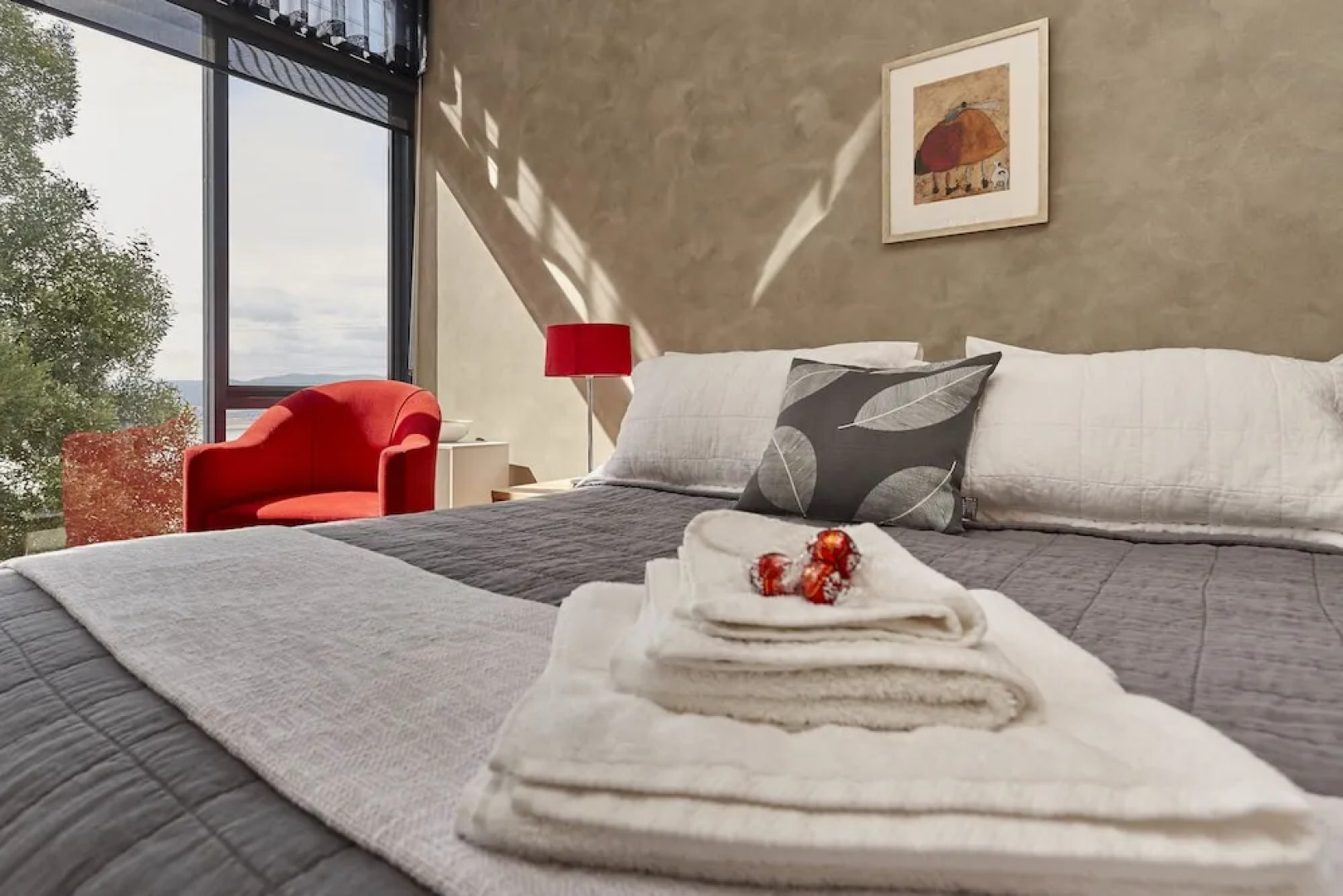 Rosevears Vineyard Retreat