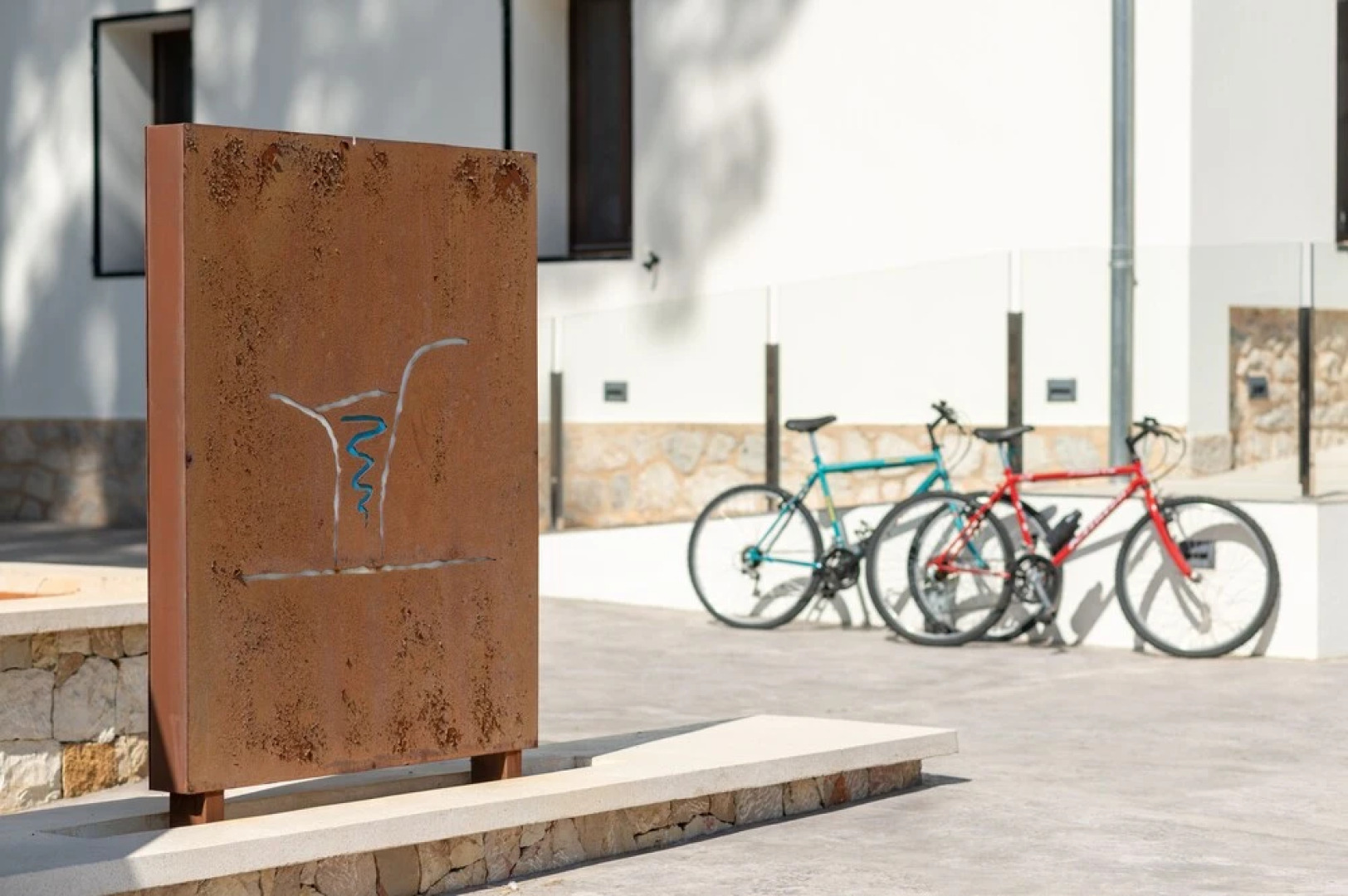 Young Hotels Spain SL