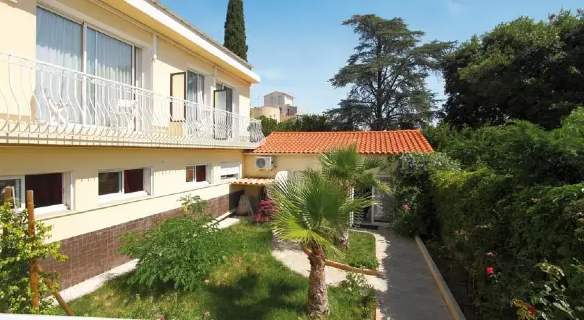 Hôtel La Croix de Malte