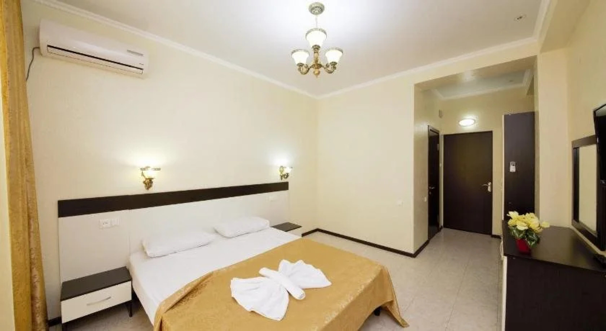 Отель Протос