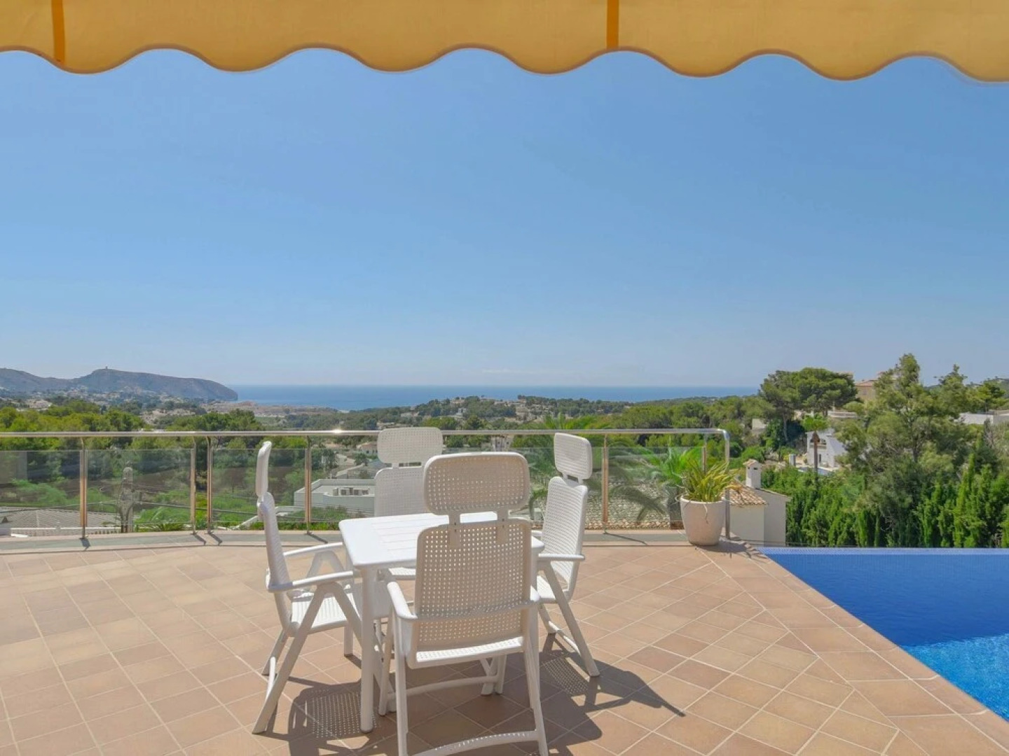 Belvilla by OYO Casa Chloe