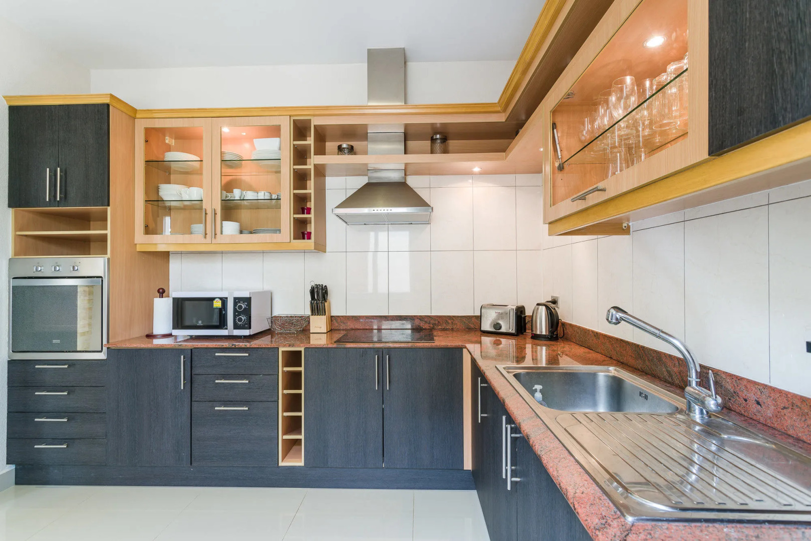 Luxury Pool Villa SRV