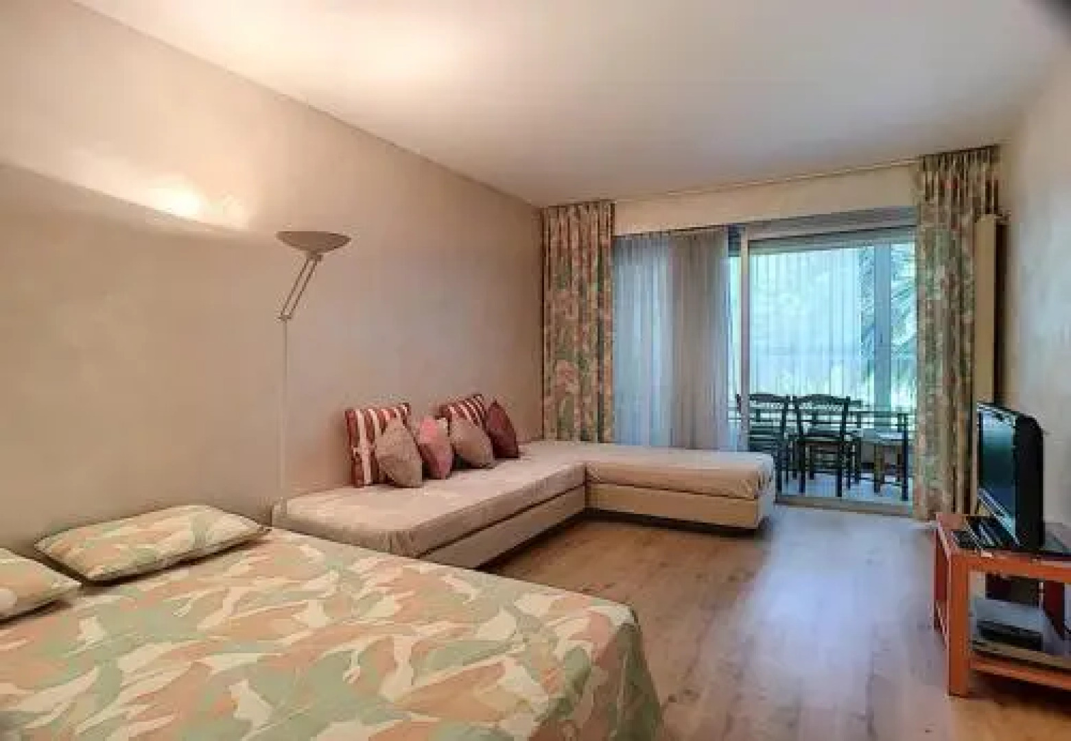 Vue Mer 10 Min De Cannes Grand Appartement