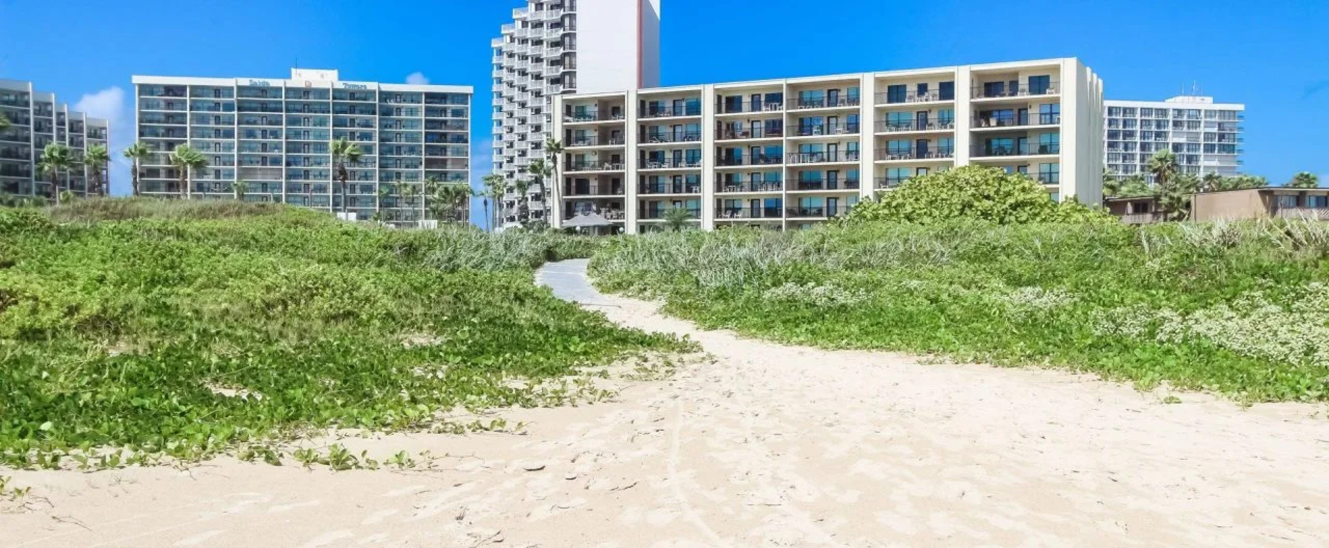 Royale Beach and Tennis Club