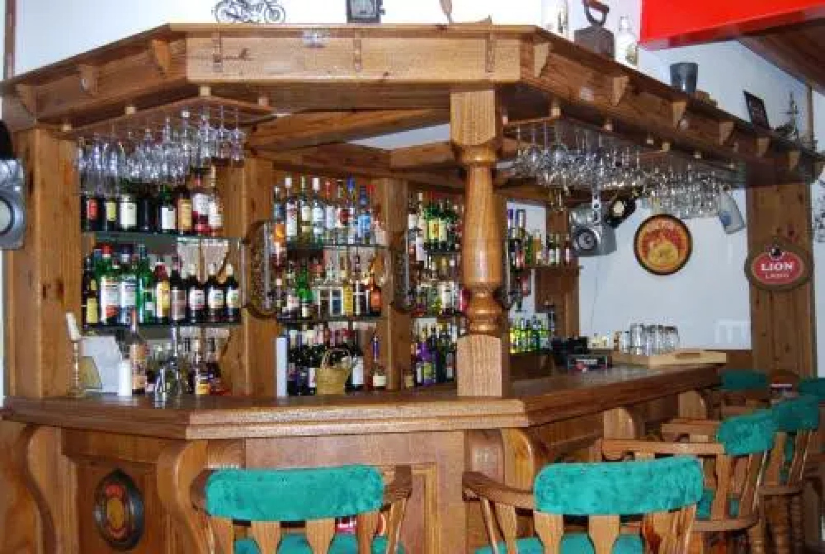 Acra Retreat Mountain View Lodge