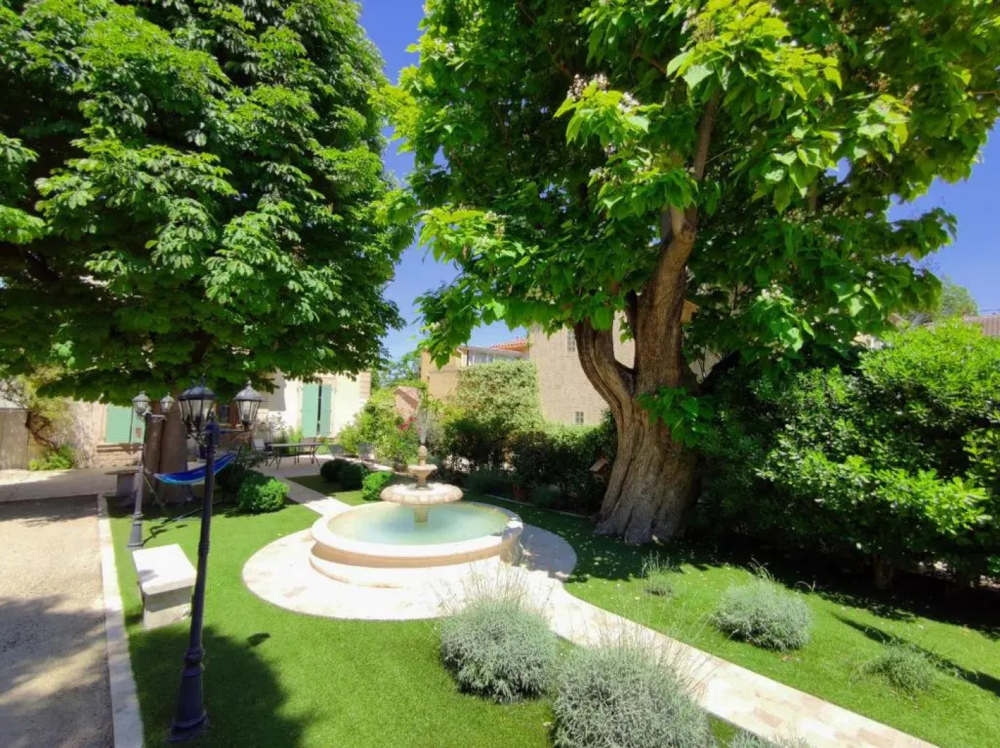 Au Murmure de la Sorgue