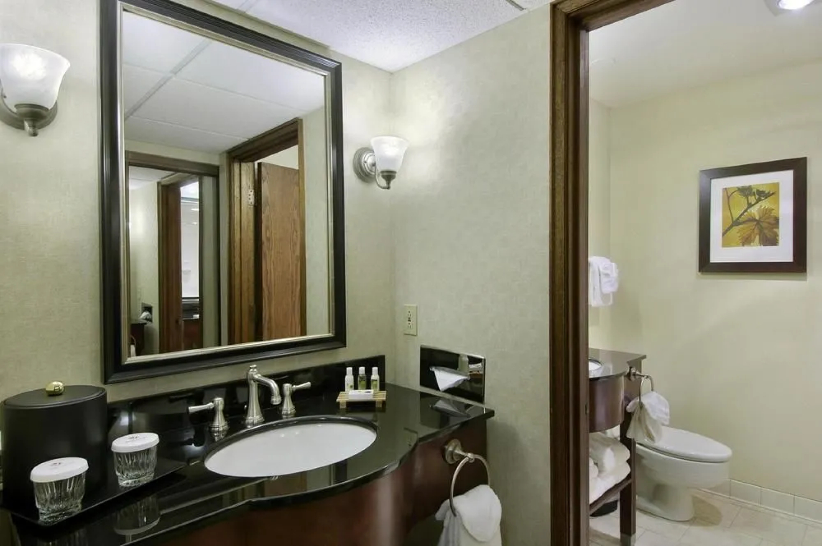 Red Lion Hotel Casino