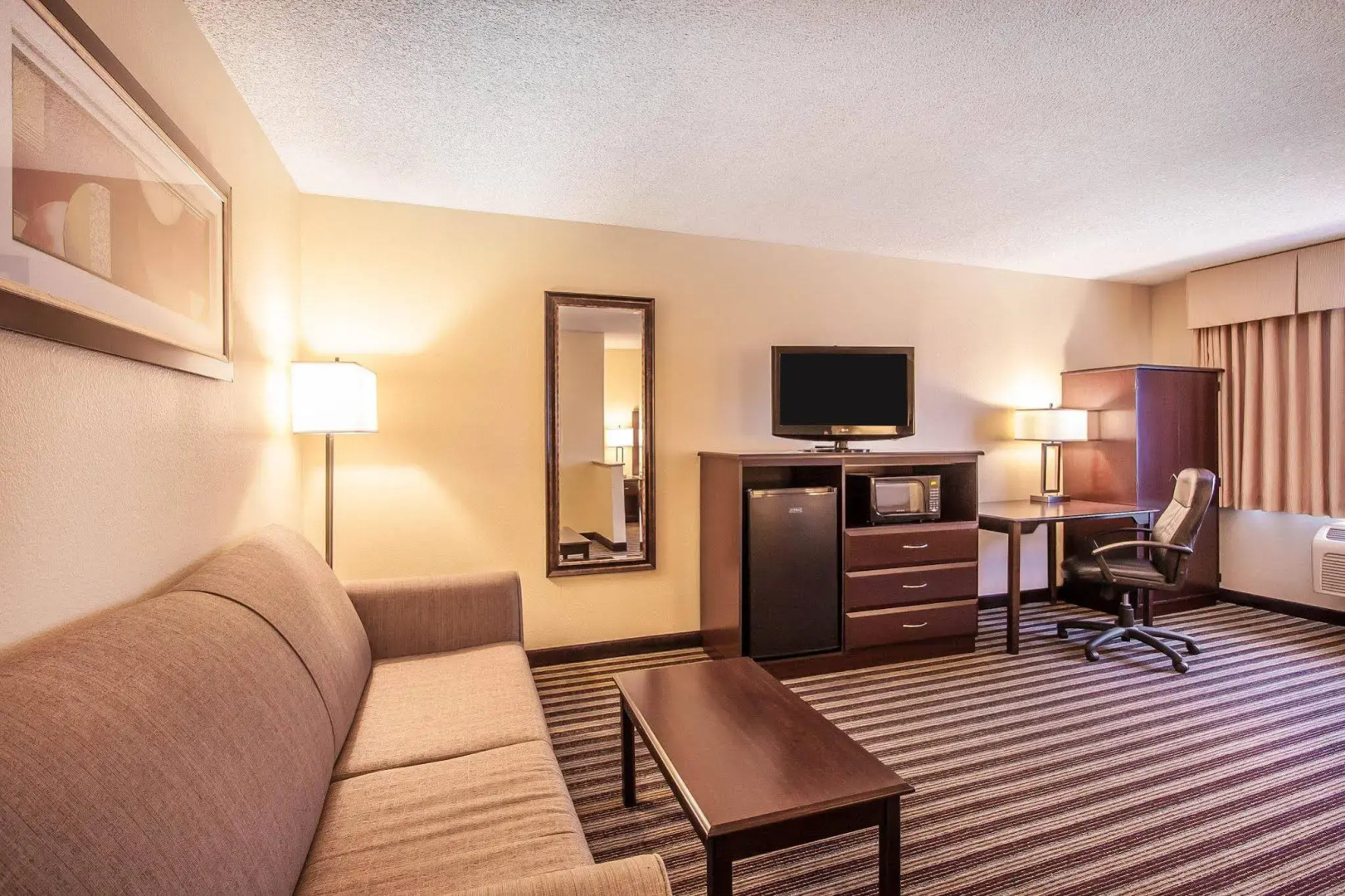 Quality Inn & Suites Vancouver - Hazel Dell