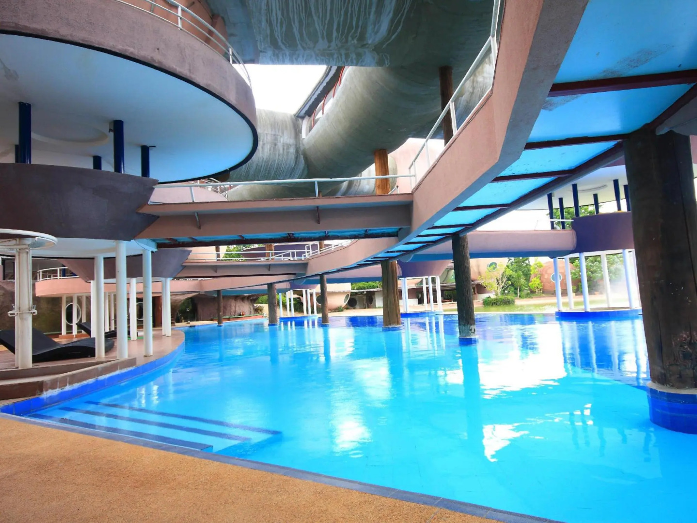 DNA Super Ozone Resort KhaoYai
