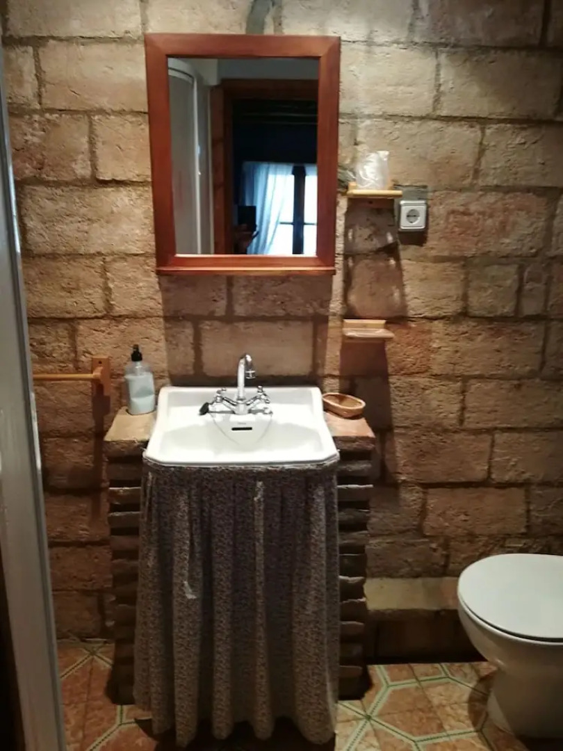 House With 5 Bedrooms in Santa Cruz de Moncayo, With Terrace