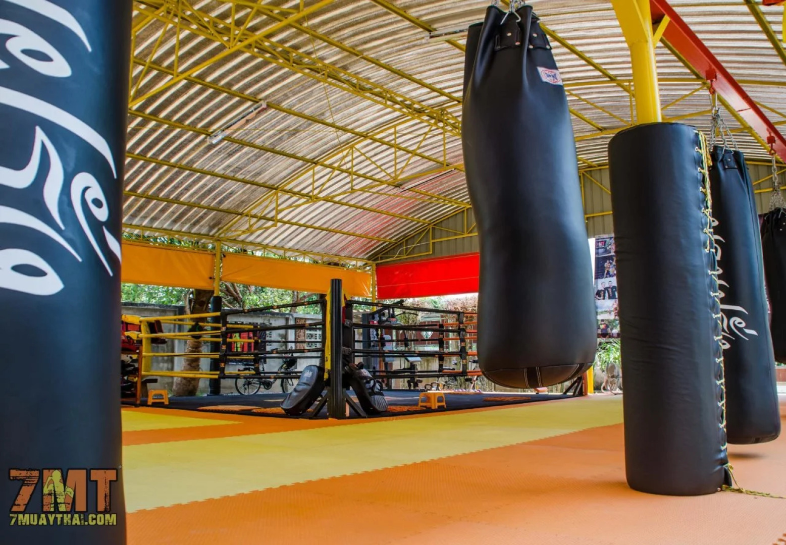 VII Muay Thai Gym & Beach Resort