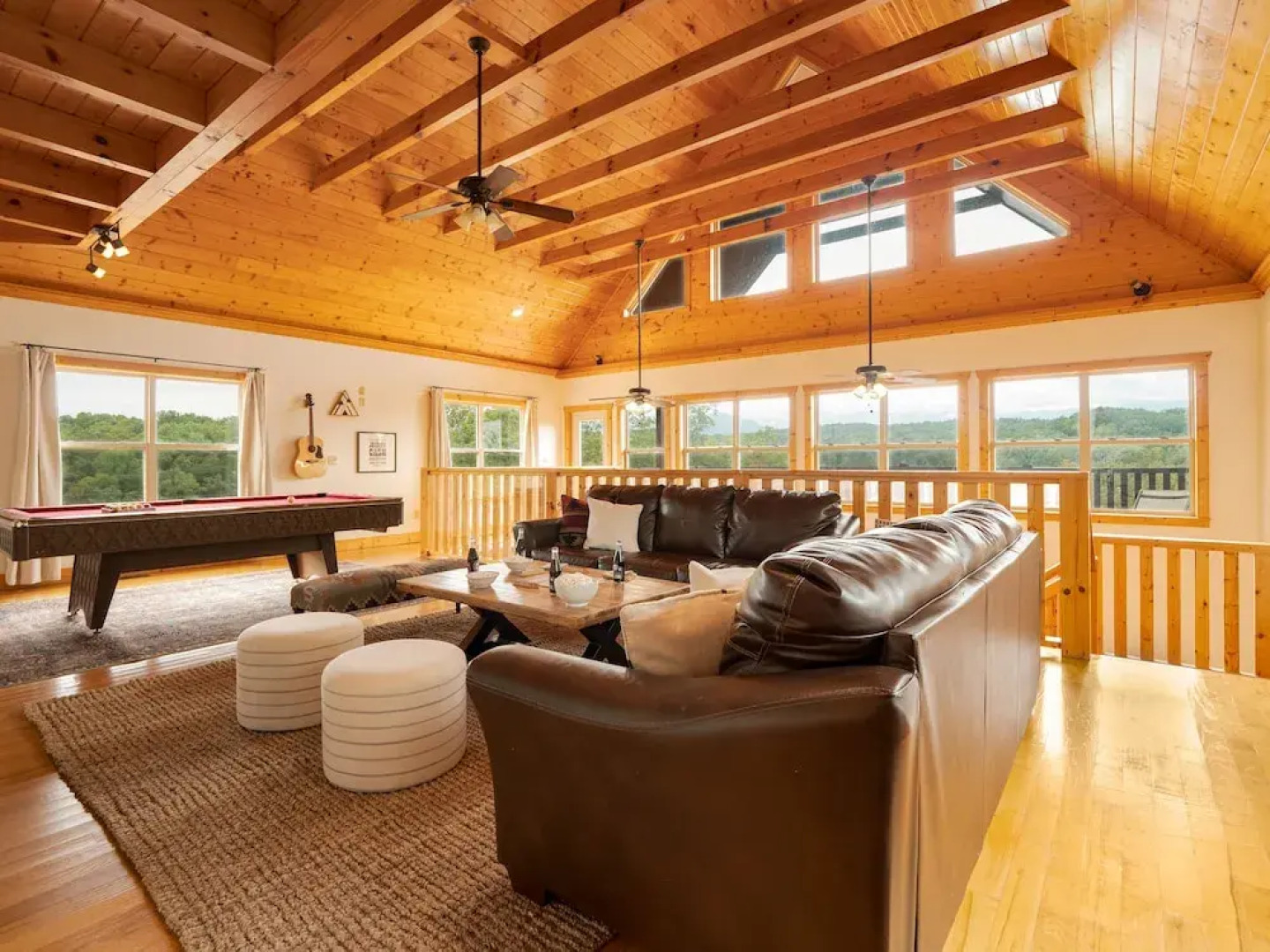 Red Oak by AvantStay Secluded Home w Gorgeous Views Pool Hot Tub Large Deck