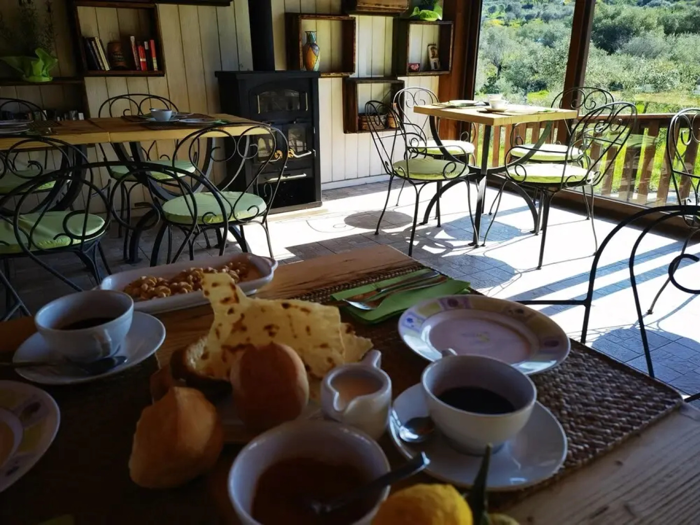 la corte degli ulivi