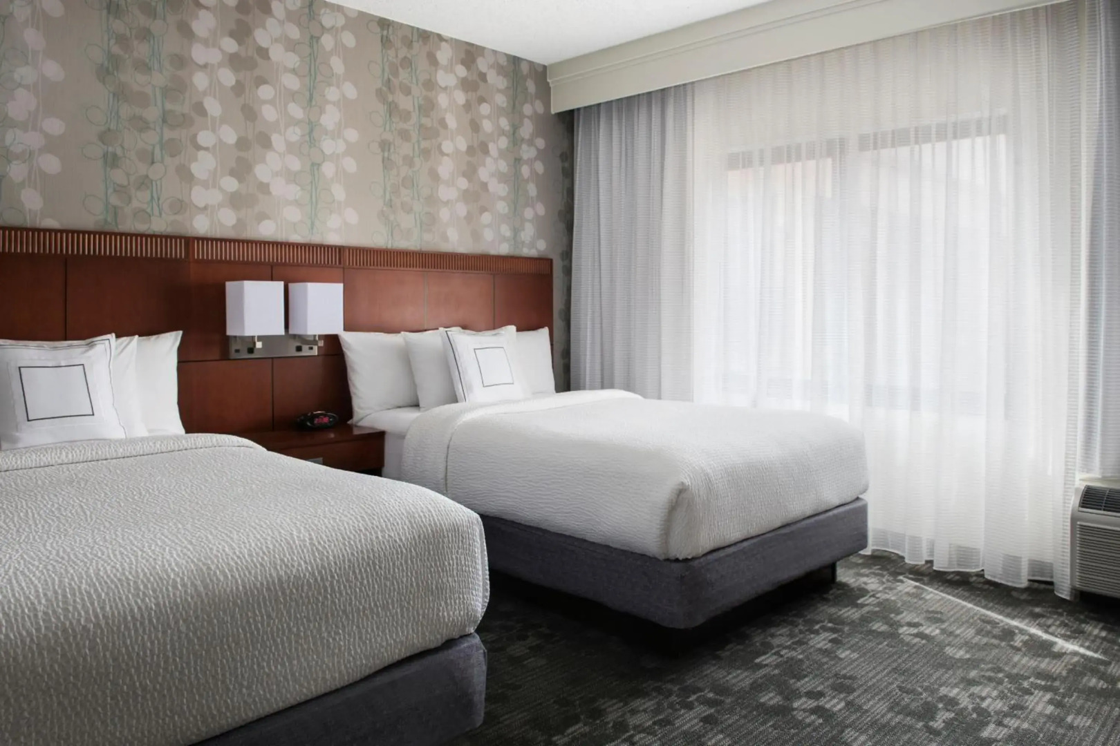 Courtyard by Marriott Mahwah