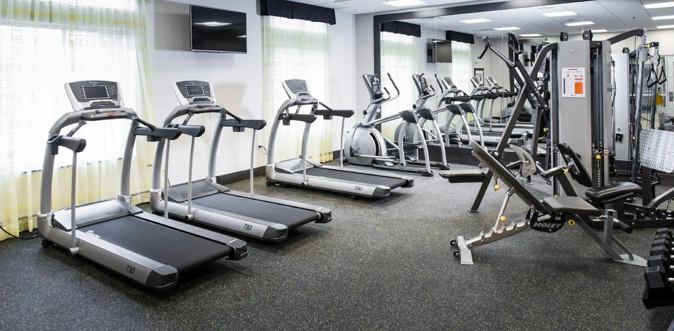 Holiday Inn Express & Suites Madison Central by IHG