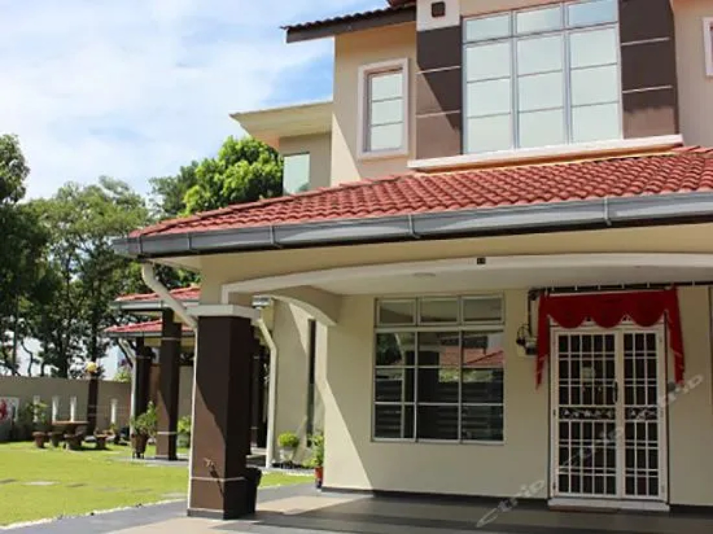 Bukit Indah Guesthouse